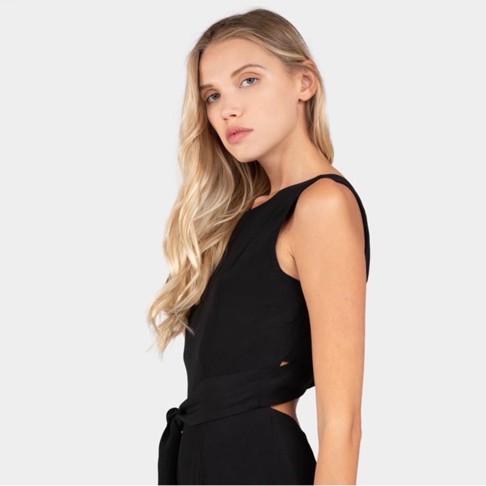 NWT Zara Women Black Knit sleeveless top with wrap Size Medium